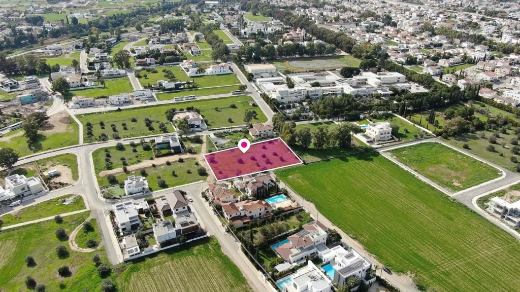 1,279m² Plot for Sale in Strovolos, Nicosia District