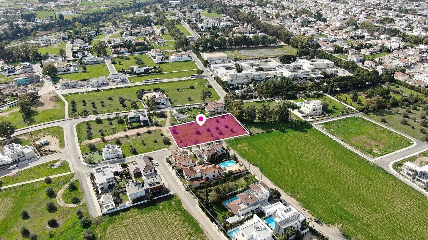 1,279m² Plot for Sale in Strovolos, Nicosia District