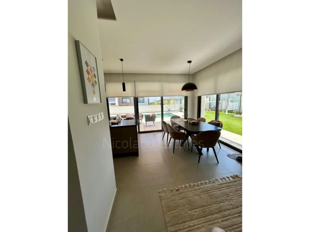 4 Bedroom House for Rent in Agios Tychonas, Limassol District