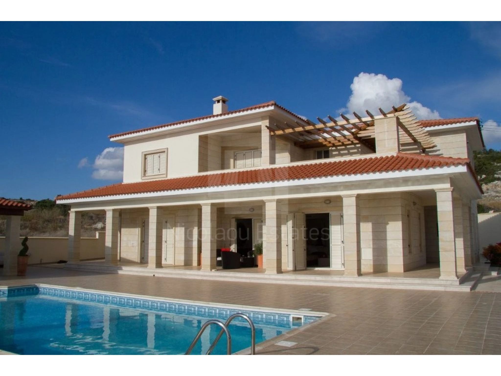 4 Bedroom House for Sale in Peyia, Paphos District
