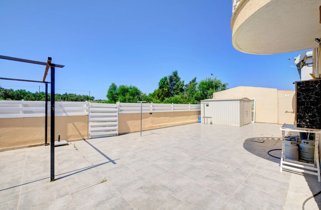 4 Bedroom House for Sale in Ormideia, Larnaca District