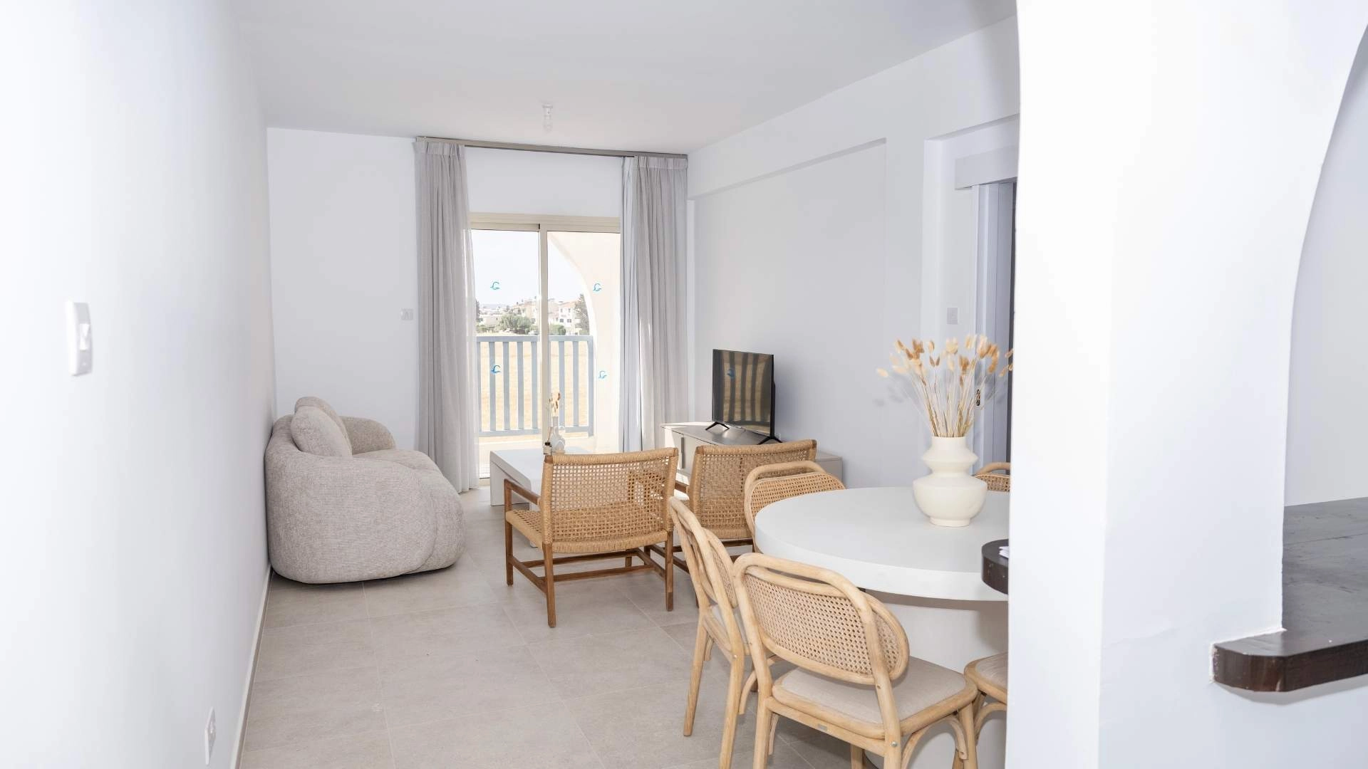 2 Bedroom Apartment for Sale in Kato Paphos