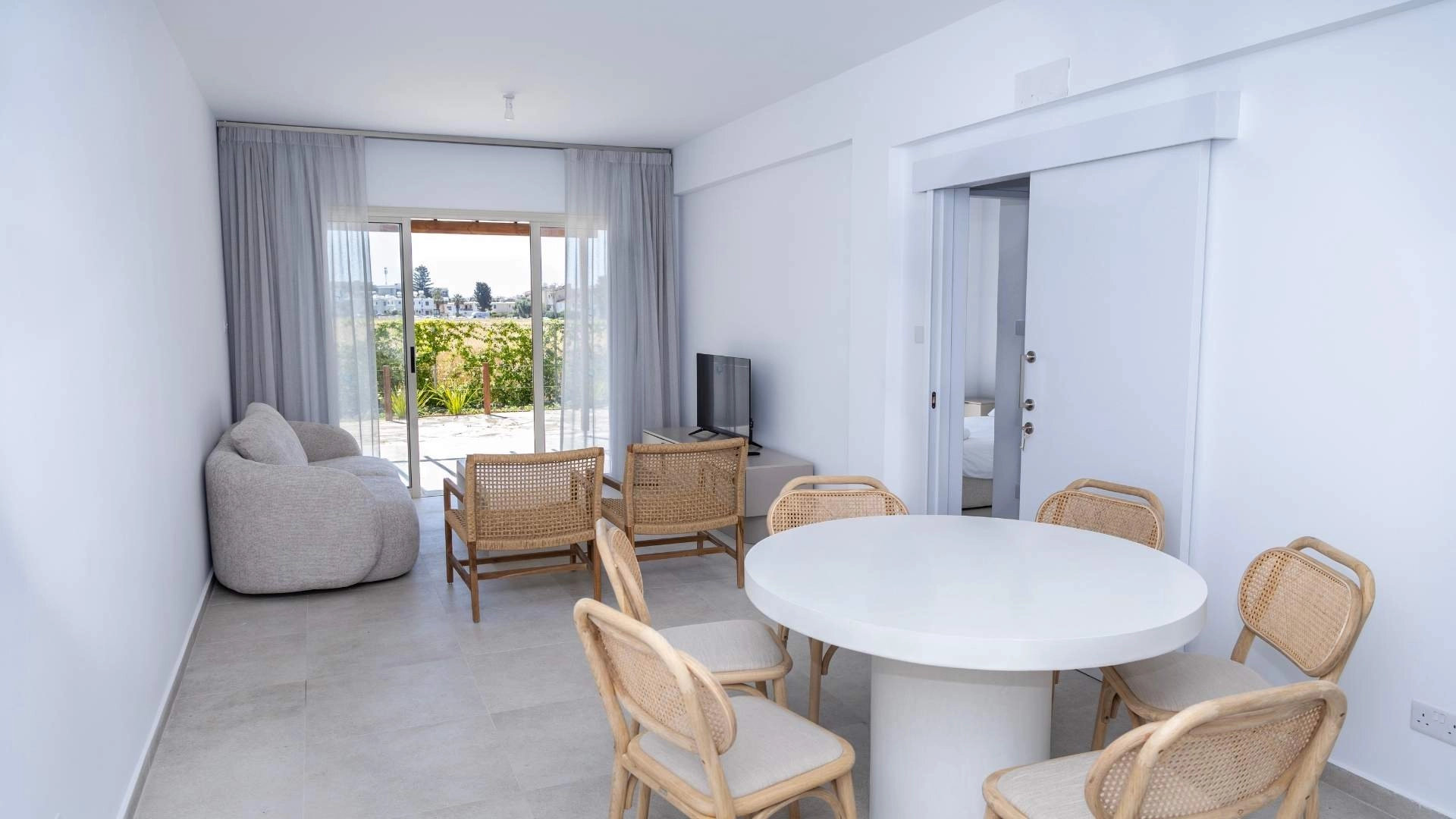 2 Bedroom Apartment for Sale in Kato Paphos
