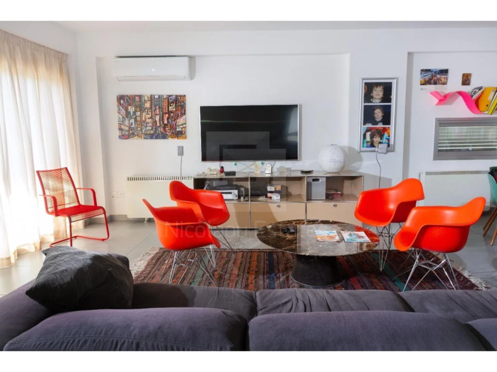 5 Bedroom House for Sale in Limassol District