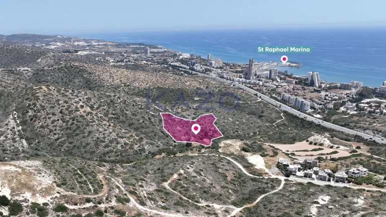 8,903m² Plot for Sale in Agios Tychonas, Limassol District