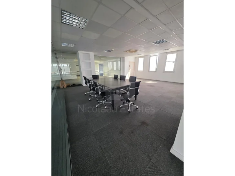 400m² Office for Rent in Limassol District
