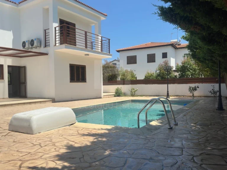 4 Bedroom House for Sale in Pyla, Larnaca District