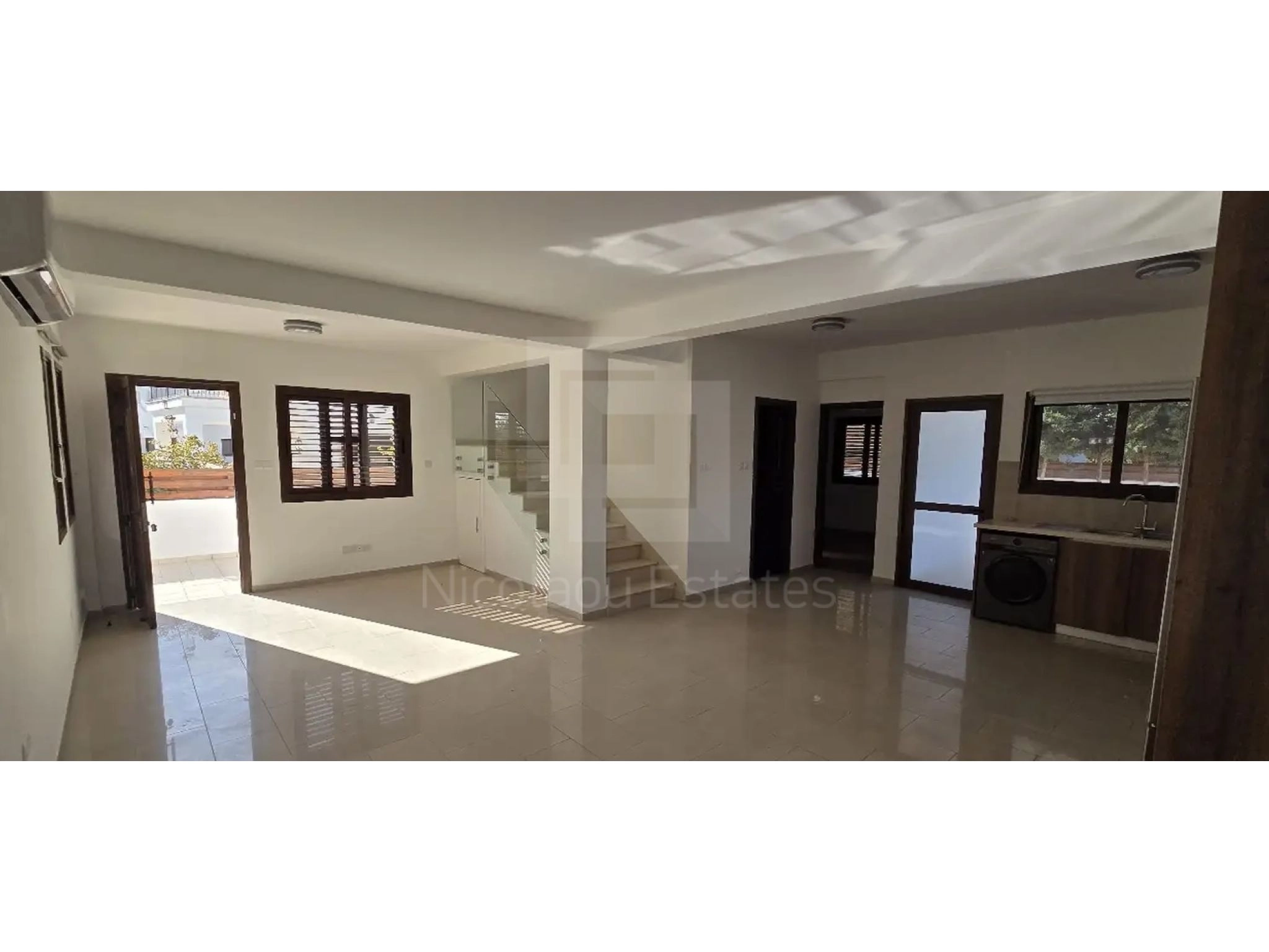 4 Bedroom House for Sale in Pyla, Larnaca District