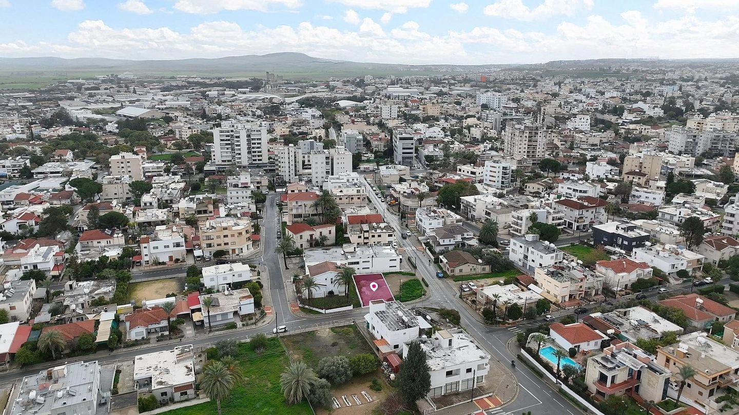 264m² Plot for Sale in Nicosia – Kaimakli