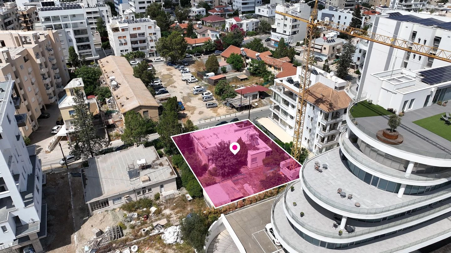 692m² Plot for Sale in Nicosia – Agios Antonios