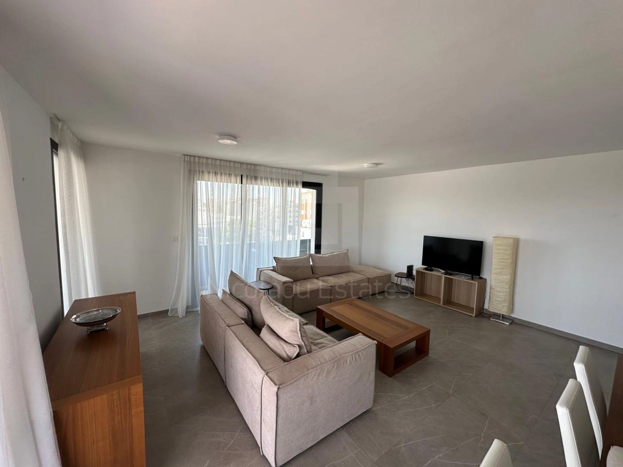 3 Bedroom Apartment for Rent in Strovolos, Nicosia District