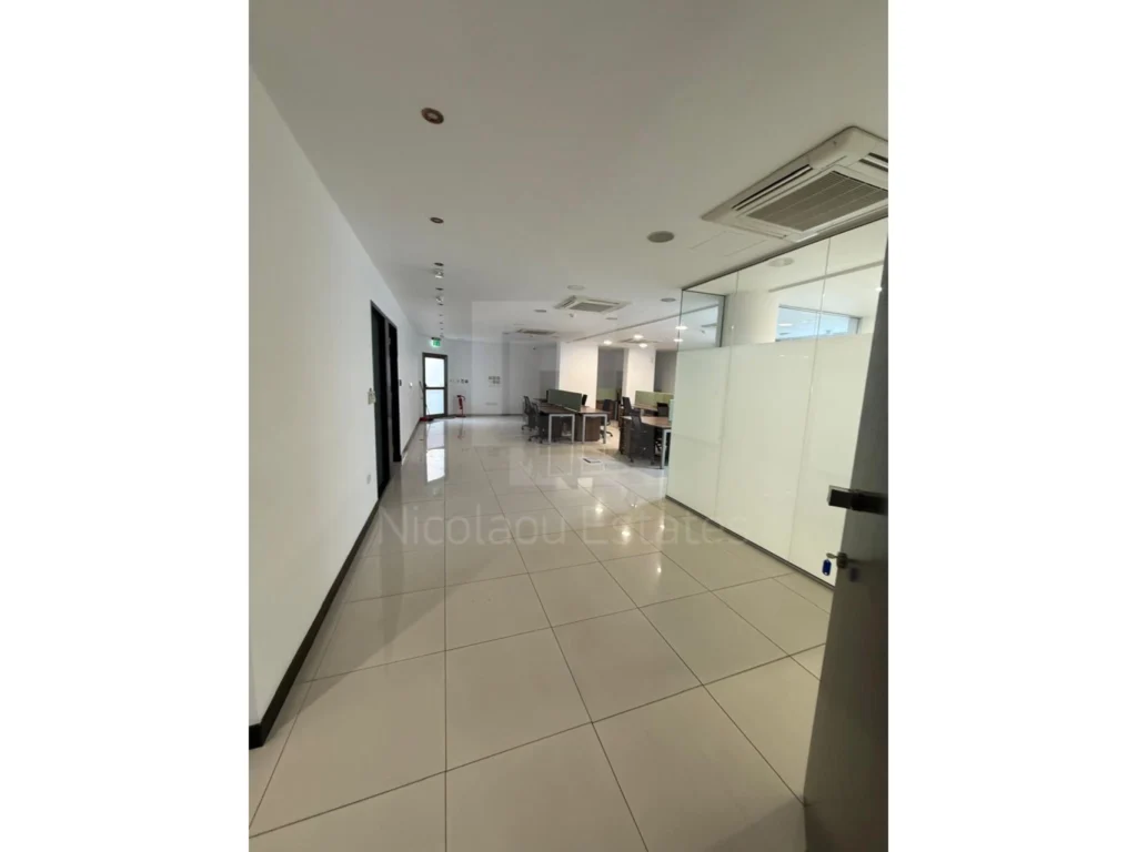 336m² Commercial for Rent in Limassol District