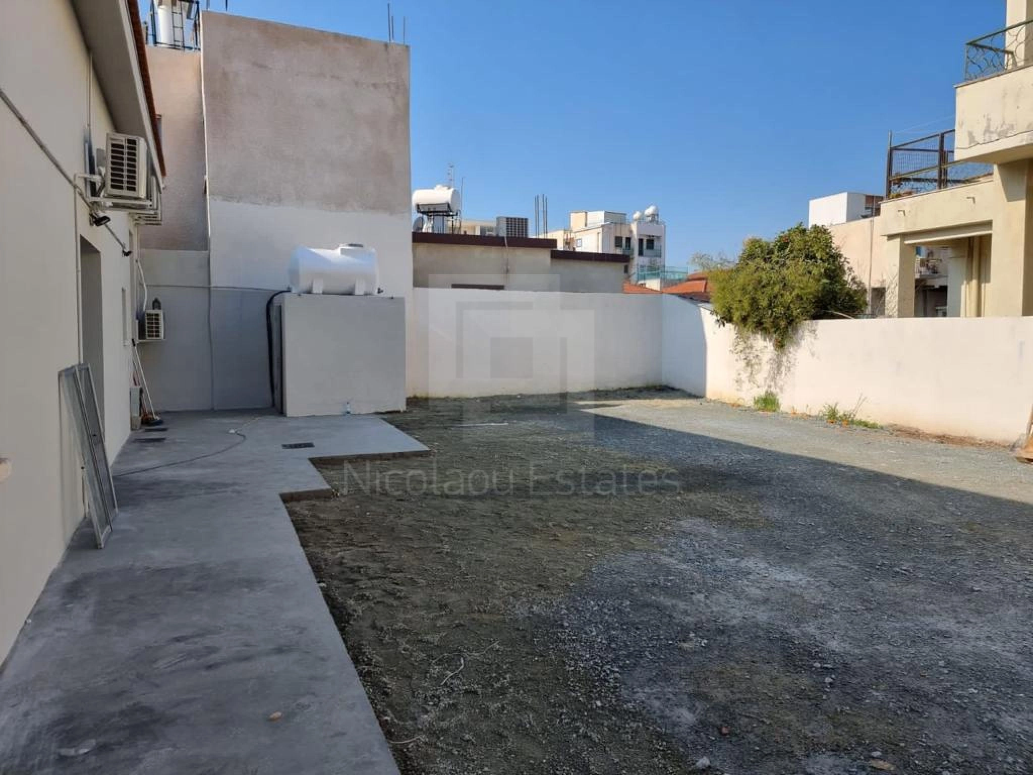 140m² Office for Rent in Limassol District