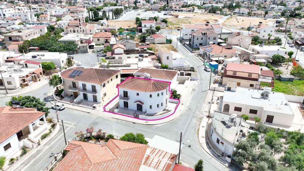 3 Bedroom House for Sale in Aradippou, Larnaca District