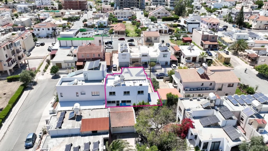 4 Bedroom House for Sale in Larnaca – Agios Nikolaos