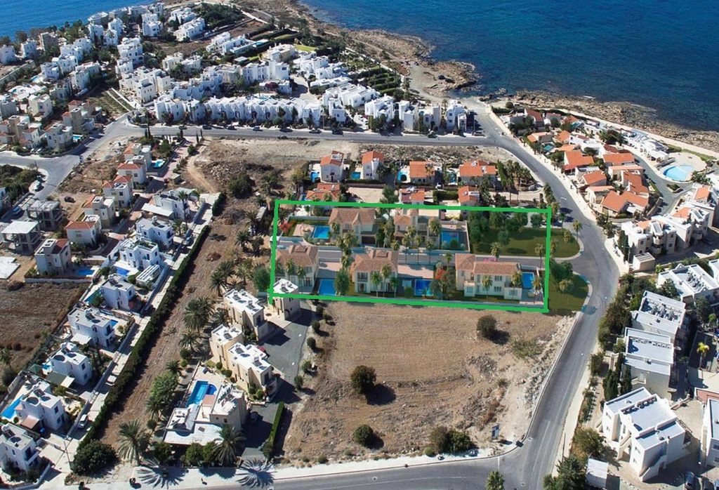 4 Bedroom House for Sale in Chlorakas, Paphos District