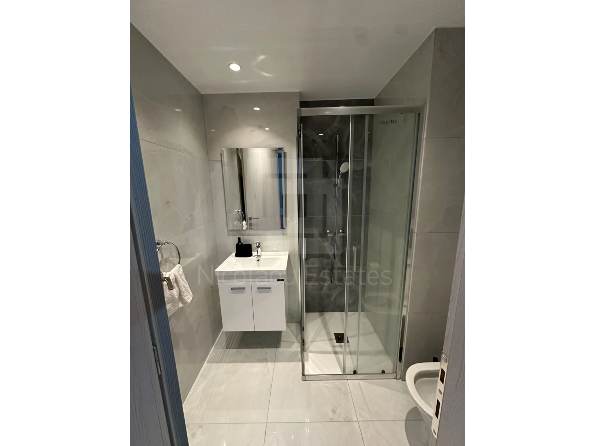 2 Bedroom Apartment for Rent in Limassol District