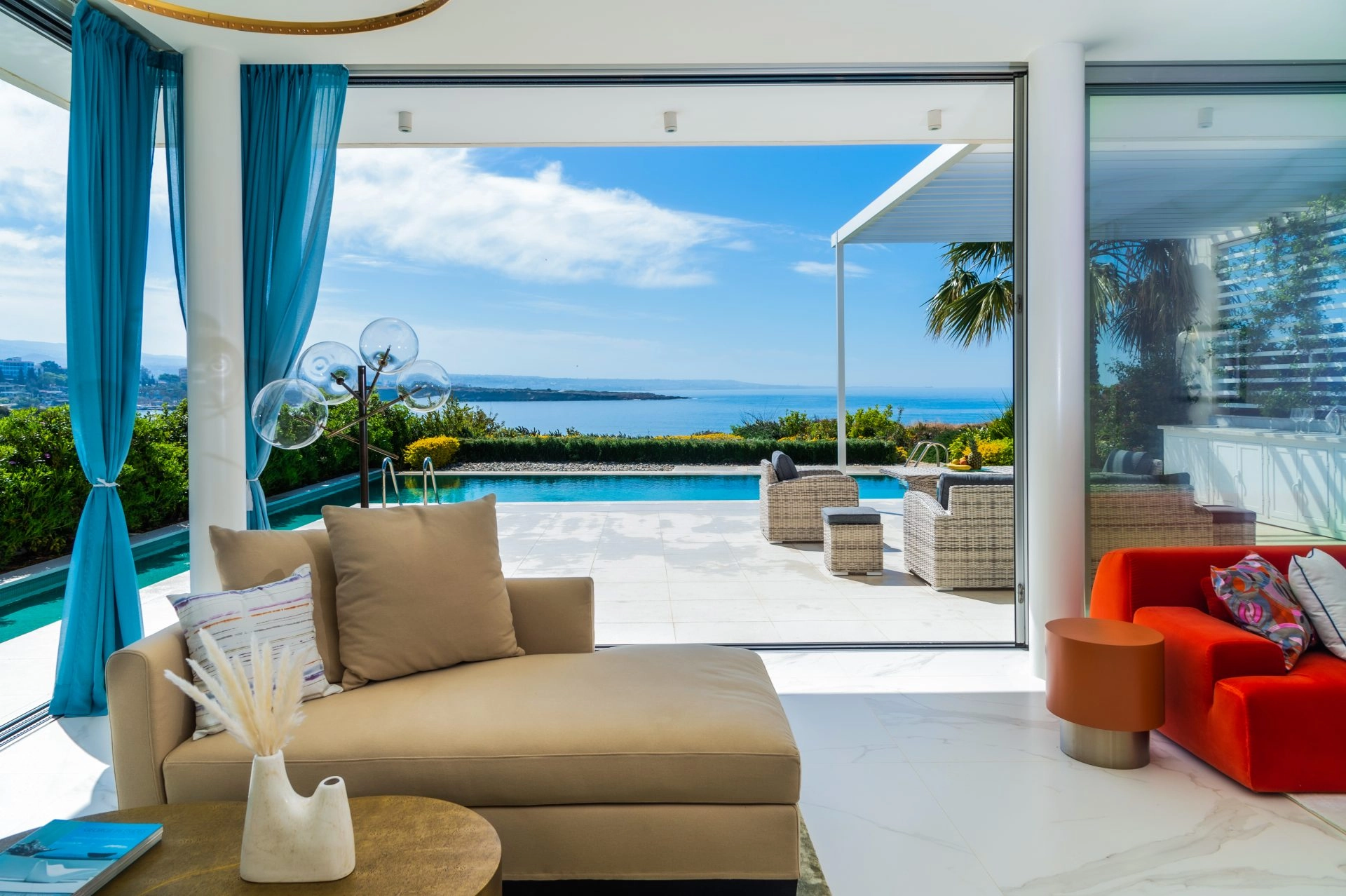 3 Bedroom House for Sale in Peyia, Paphos District