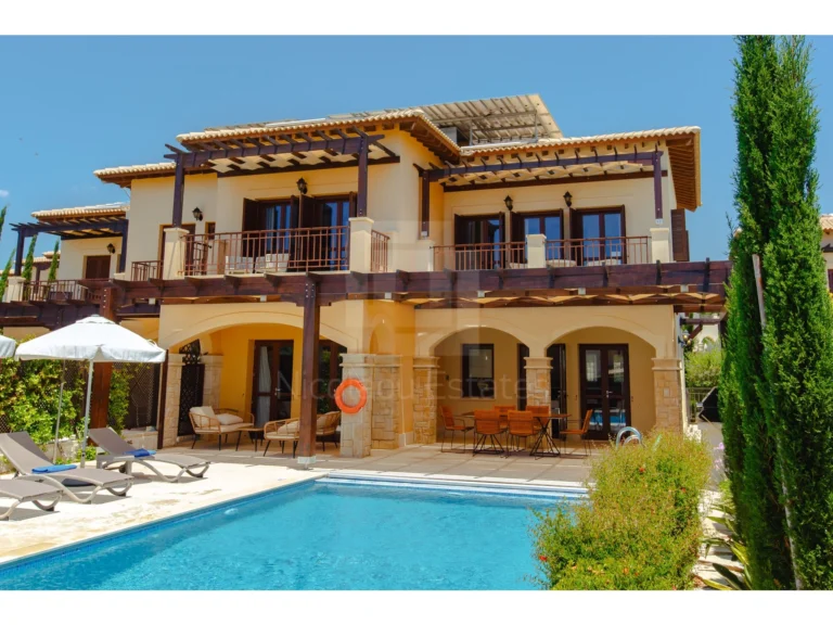 3 Bedroom House for Sale in Aphrodite Hills, Paphos District