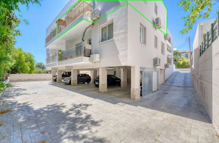2 Bedroom Apartment for Sale in Aradippou, Larnaca District