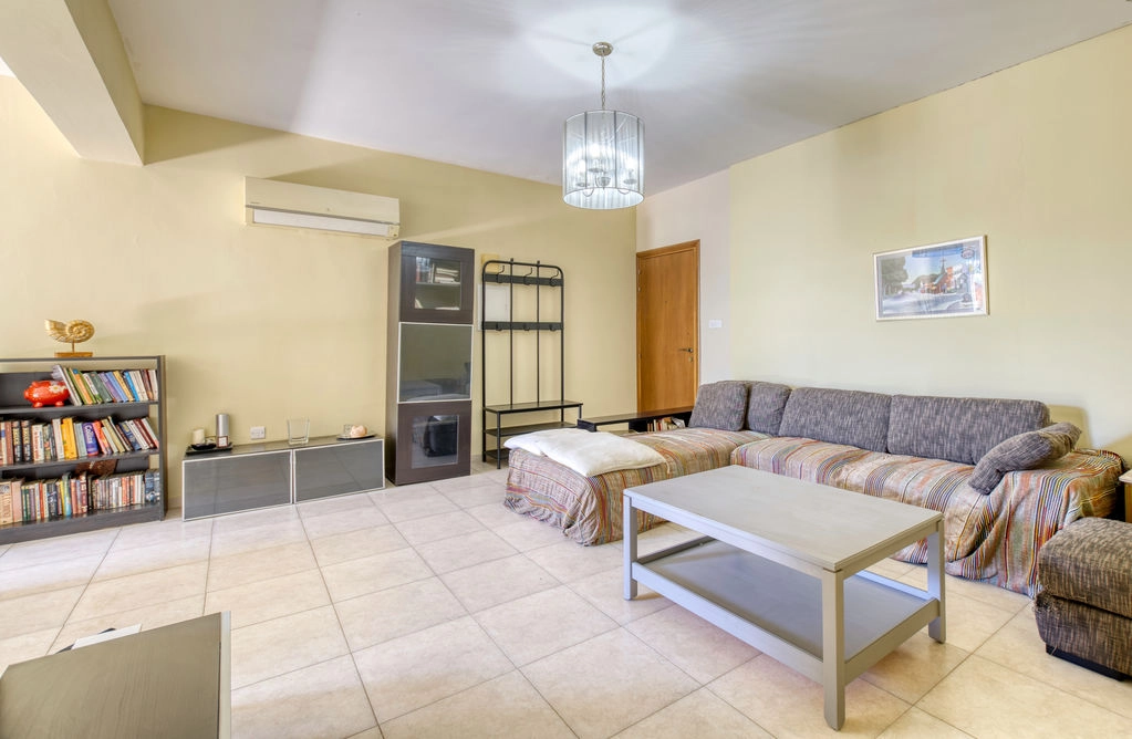 2 Bedroom Apartment for Sale in Aradippou, Larnaca District