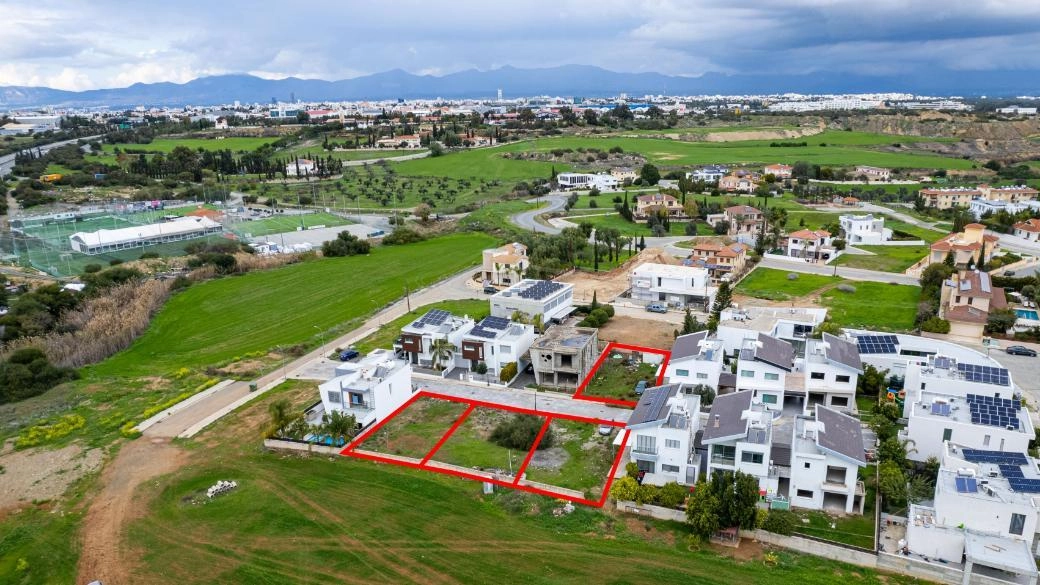 1,099m² Plot for Sale in Latsia, Nicosia District
