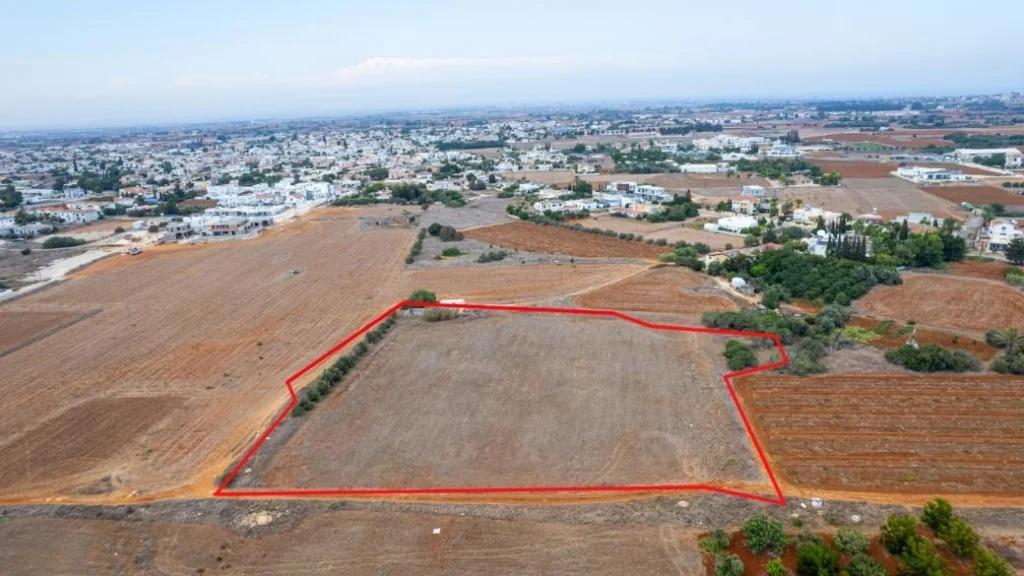 9,160m² Plot for Sale in Frenaros, Famagusta District