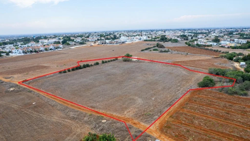 9,160m² Plot for Sale in Frenaros, Famagusta District