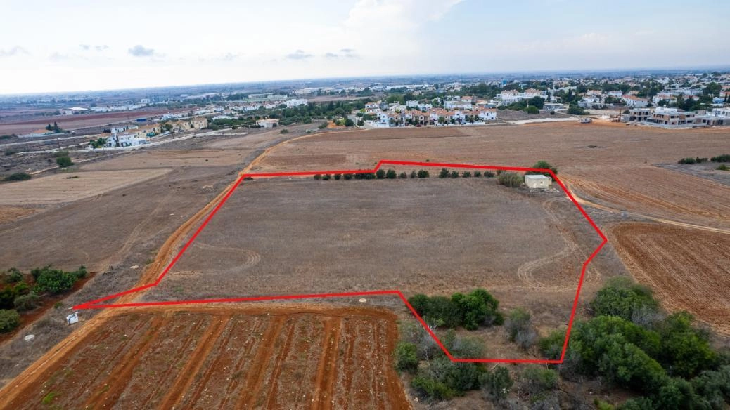 9,160m² Plot for Sale in Frenaros, Famagusta District