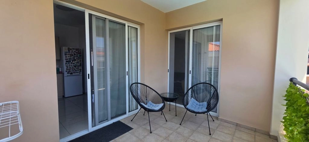 2 Bedroom Apartment for Sale in Paphos – Universal
