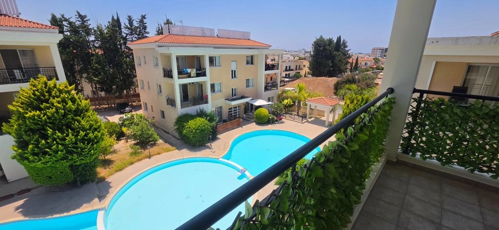 2 Bedroom Apartment for Sale in Paphos – Universal