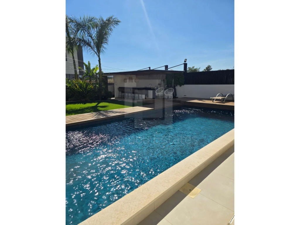 4 Bedroom House for Rent in Episkopi, Limassol District