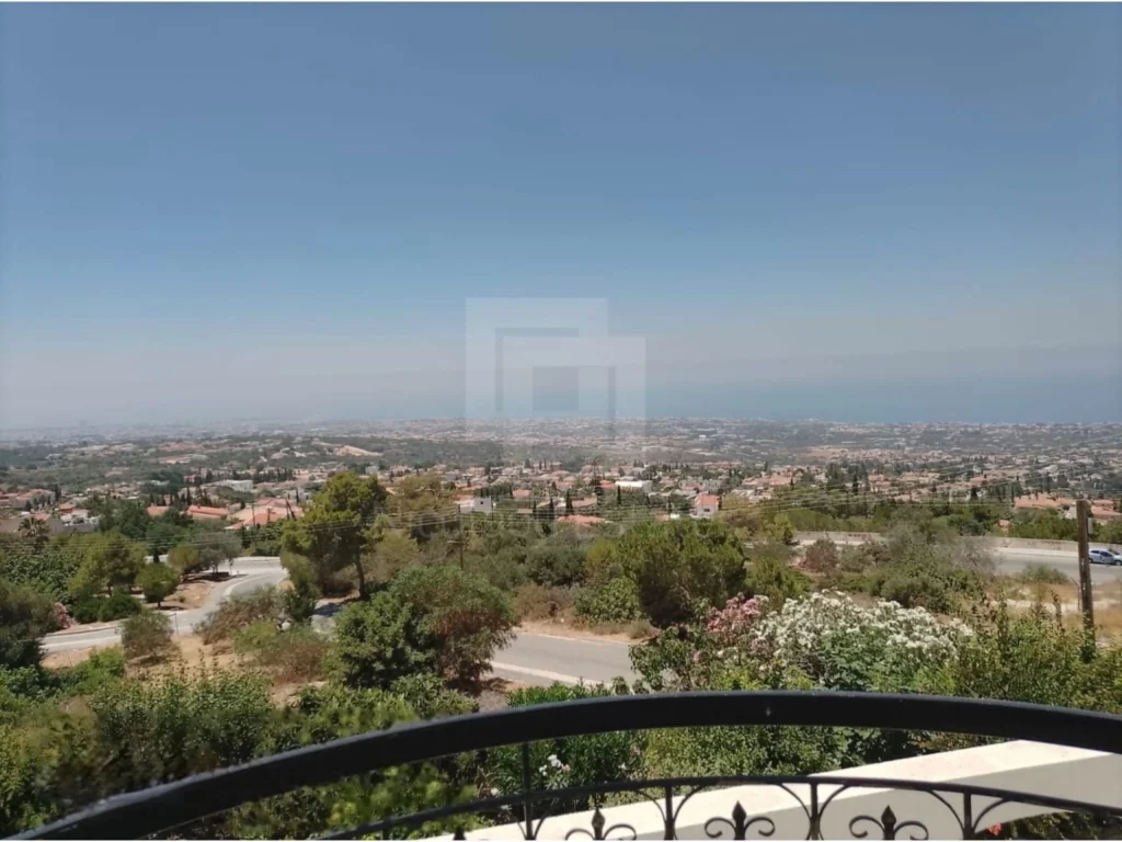 5 Bedroom House for Sale in Tala, Paphos District