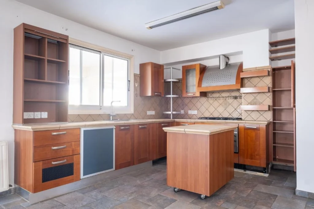 Office for Sale in Engomi, Nicosia District