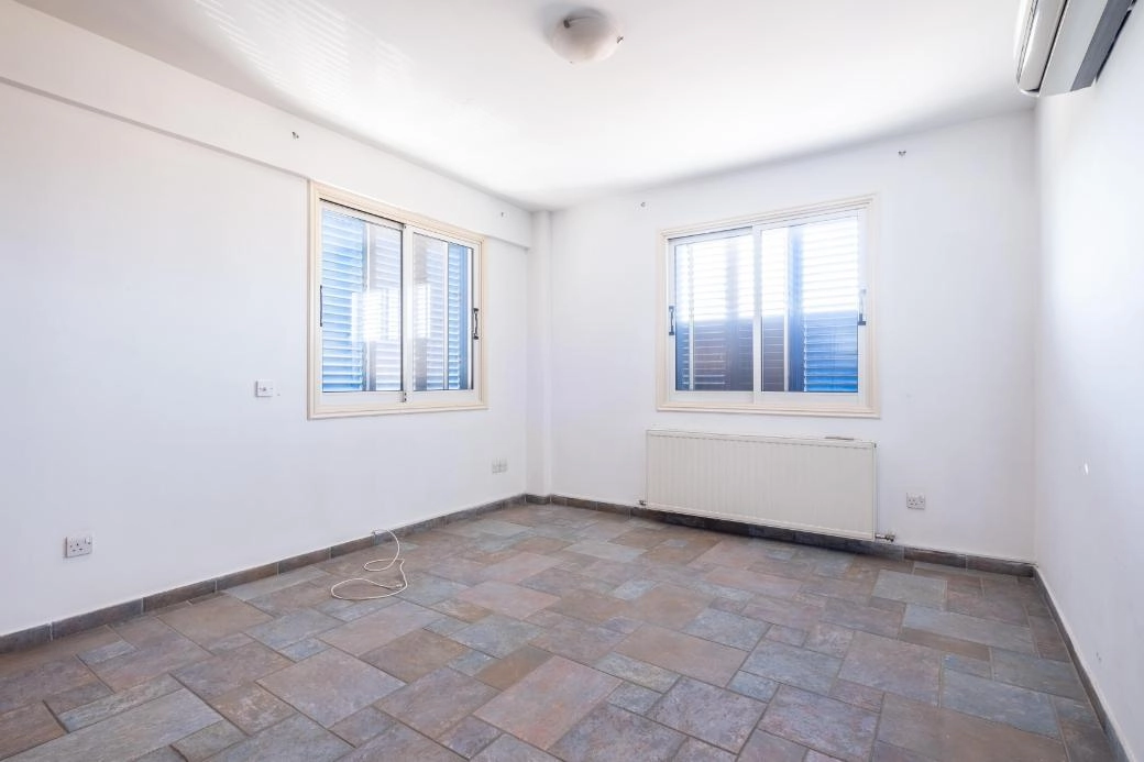 Office for Sale in Engomi, Nicosia District