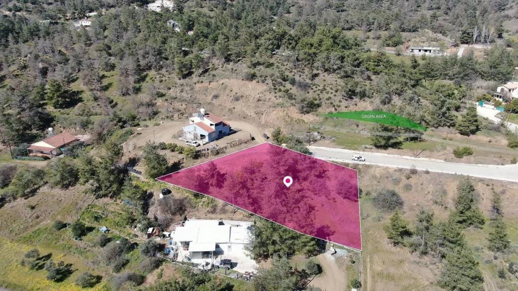 1,449m² Plot for Sale in Kapedes, Nicosia District