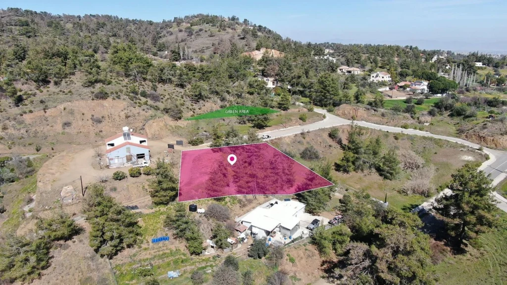 1,449m² Plot for Sale in Kapedes, Nicosia District