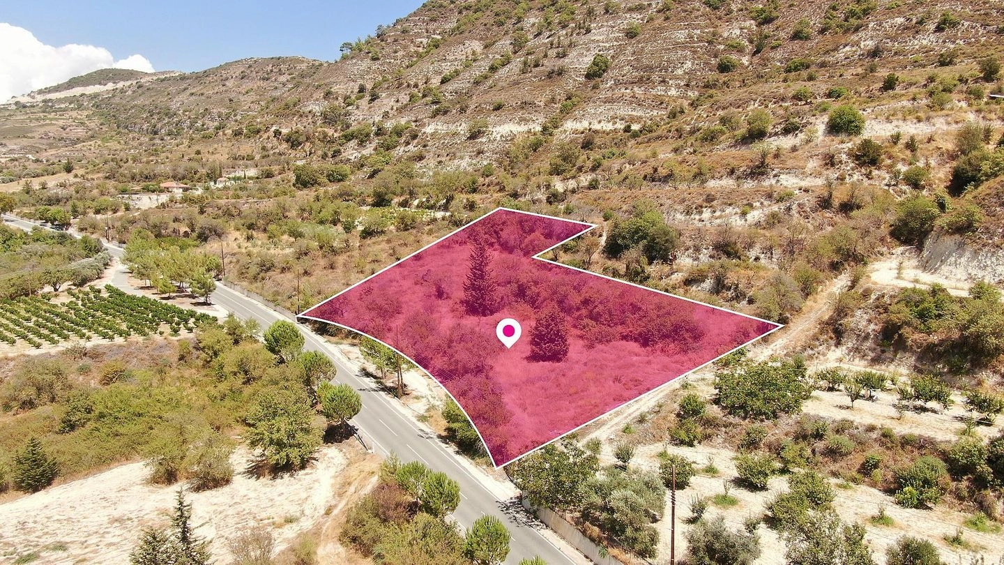 3,679m² Plot for Sale in Praitori, Paphos District