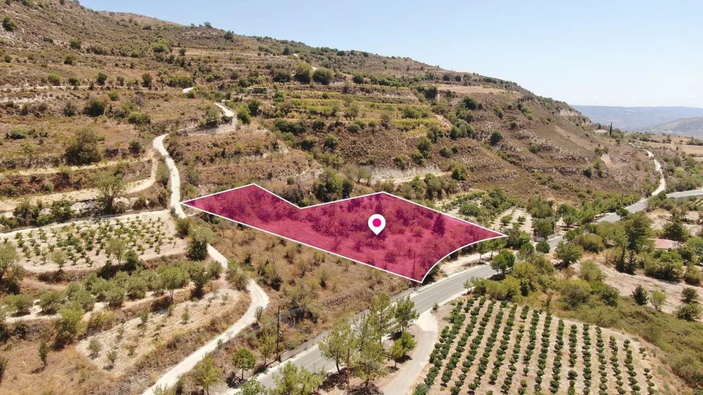 3,679m² Plot for Sale in Praitori, Paphos District