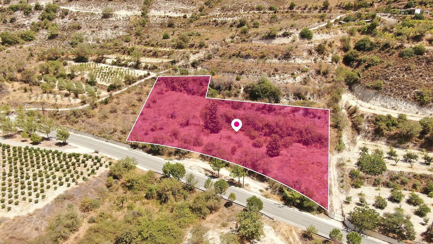 3,679m² Plot for Sale in Praitori, Paphos District