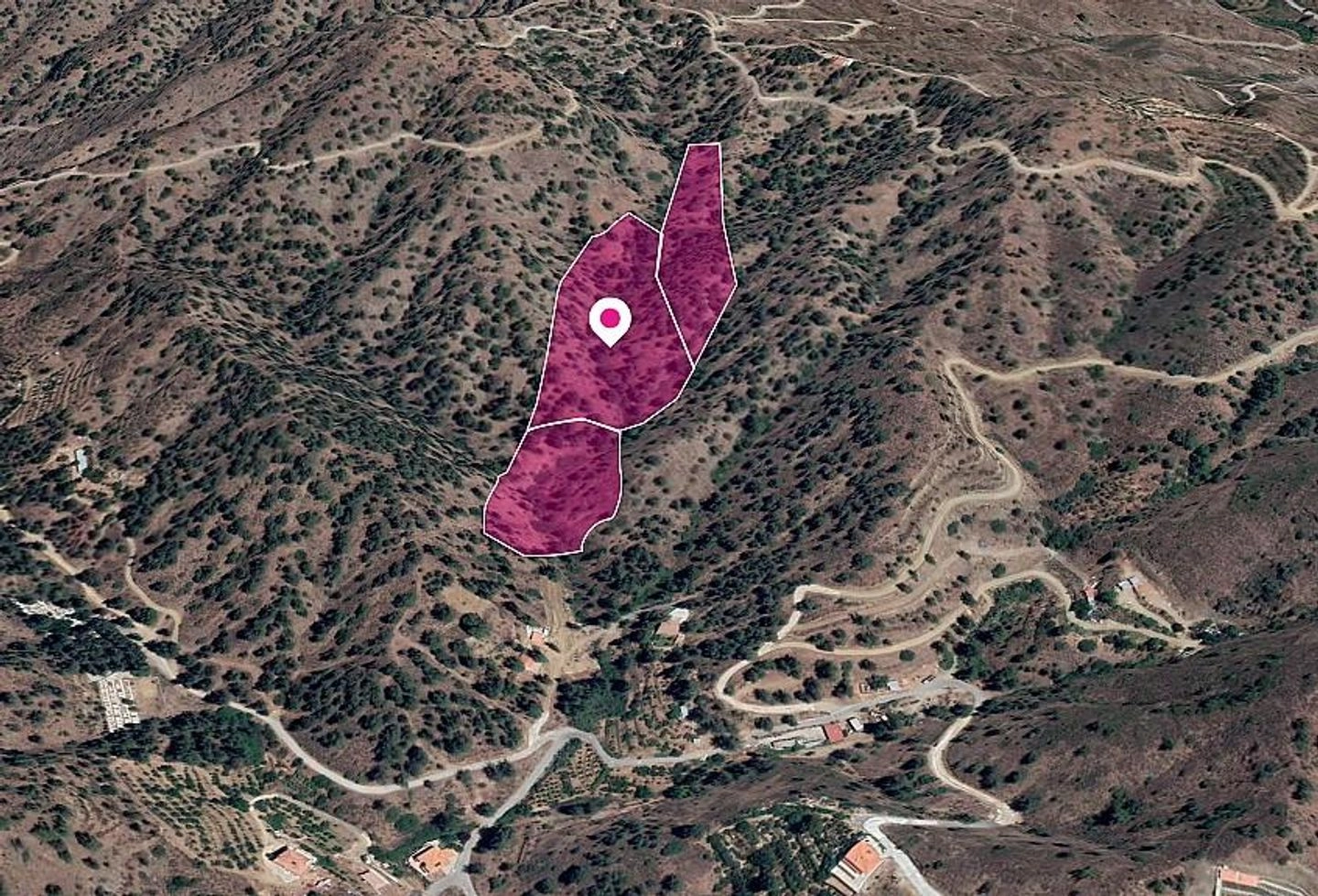 18,062m² Plot for Sale in Kakopetria, Nicosia District