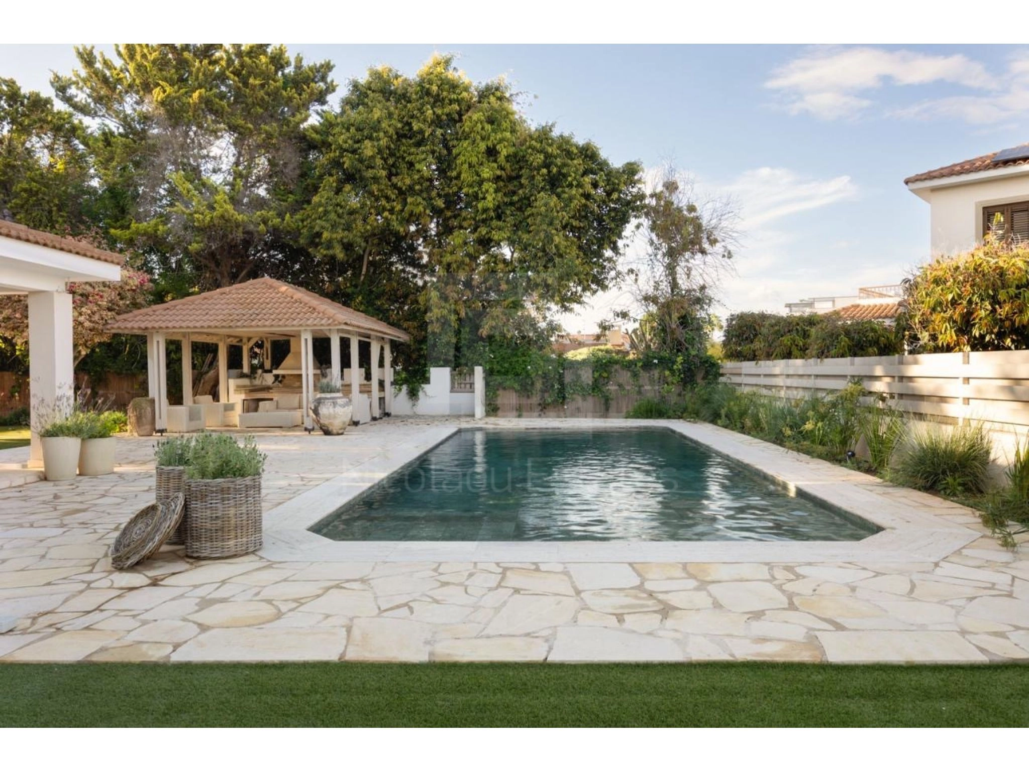 5 Bedroom House for Rent in Engomi, Nicosia District