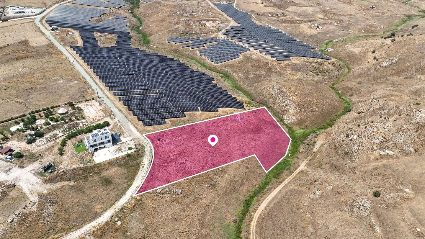 6,766m² Plot for Sale in Anarita, Paphos District
