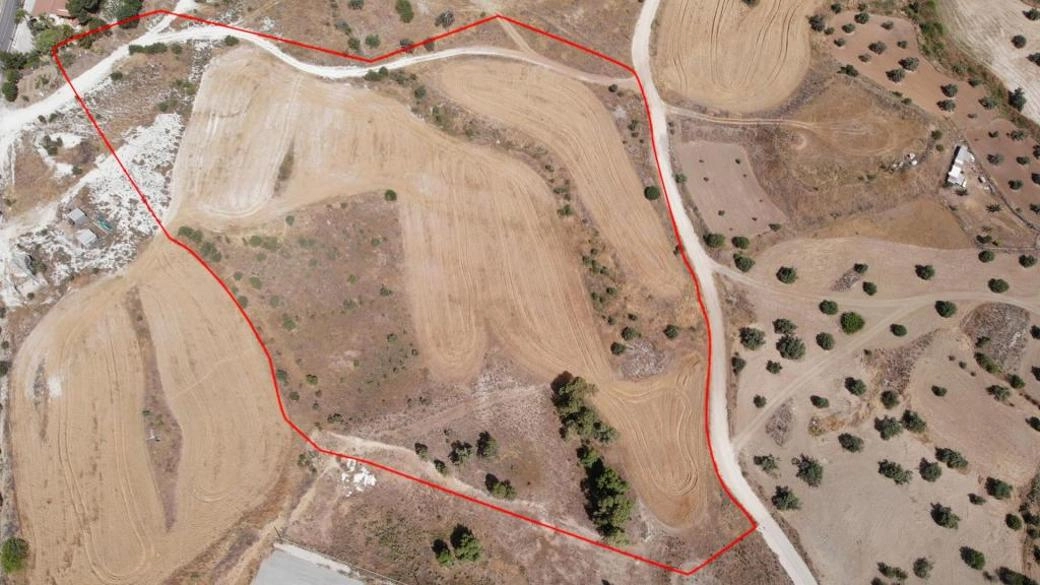 22,743m² Plot for Sale in Analiontas (Kataliontas), Nicosia District