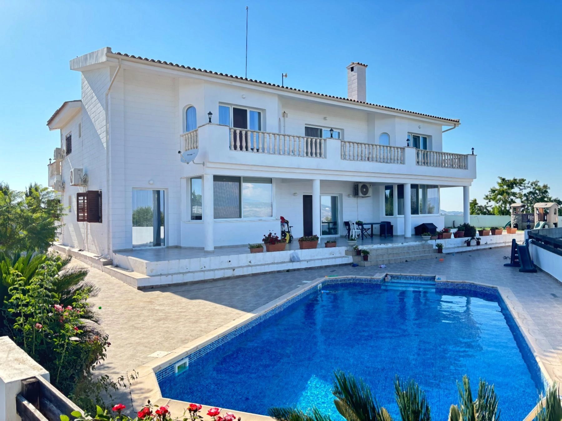 5 Bedroom House for Sale in Tsada, Paphos District