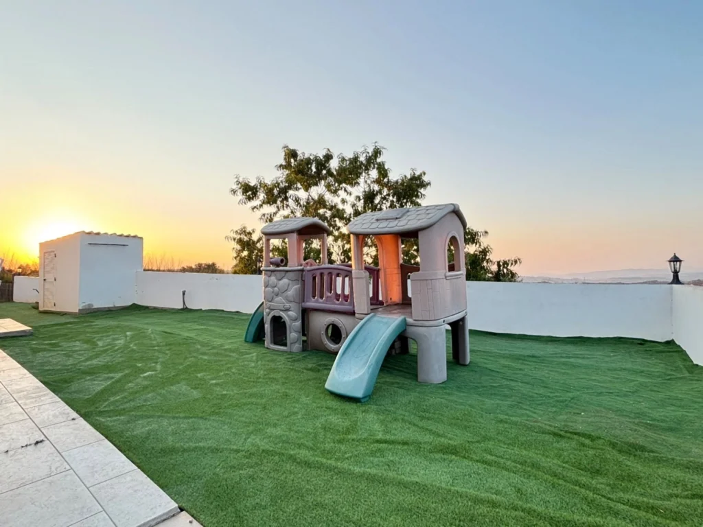 5 Bedroom House for Sale in Tsada, Paphos District