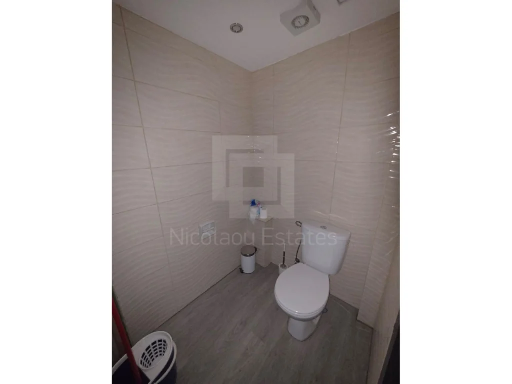 60m² Office for Rent in Limassol District