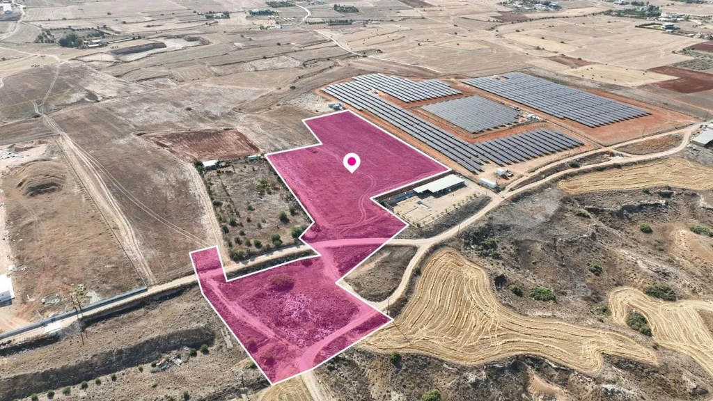 20,068m² Plot for Sale in Pano Deftera, Nicosia District