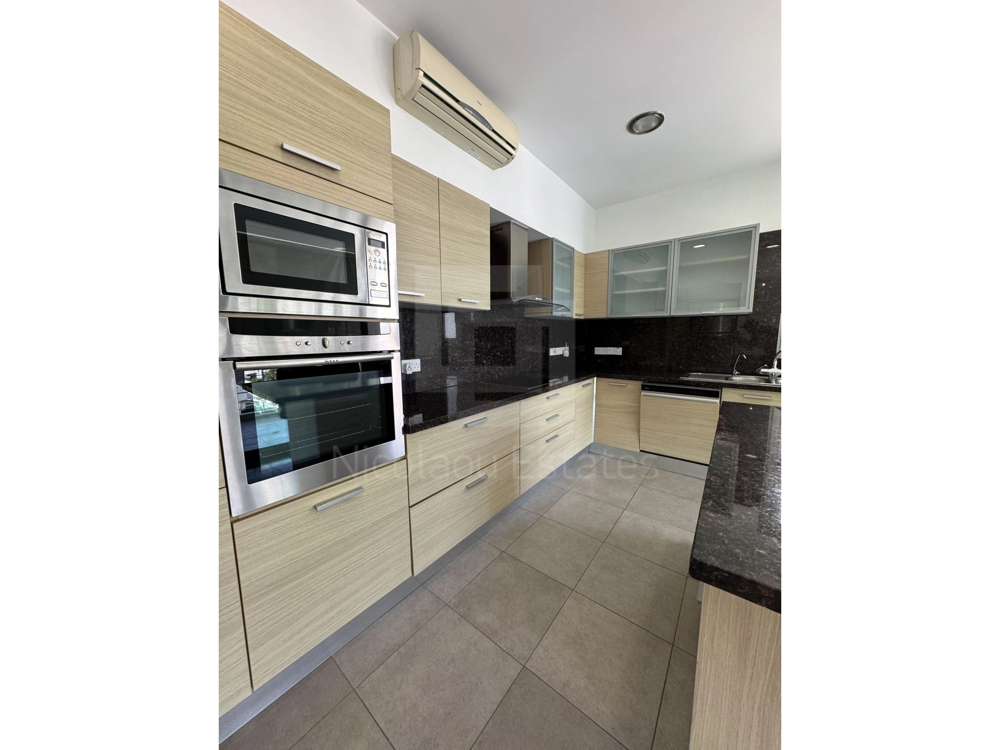 3 Bedroom Apartment for Rent in Dasoupolis, Nicosia District