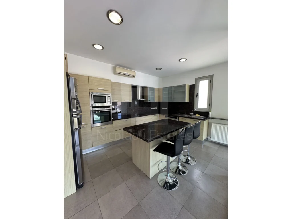 3 Bedroom Apartment for Rent in Dasoupolis, Nicosia District